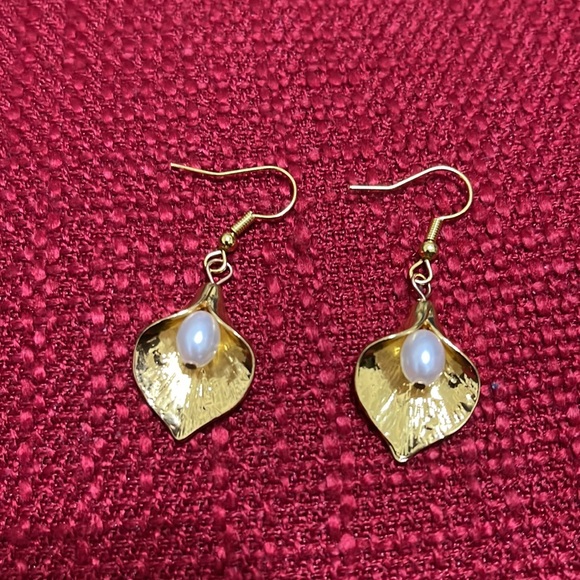 🆕 Bohemian Calla Lily Drop Dangle Earrings - Picture 3 of 6